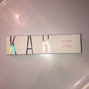 KAB Lip Liner+Lip Gloss
